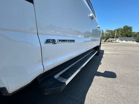 Used 2022 Ford F250 Lariat w/ Lariat Value Package AWD/4WD image 21