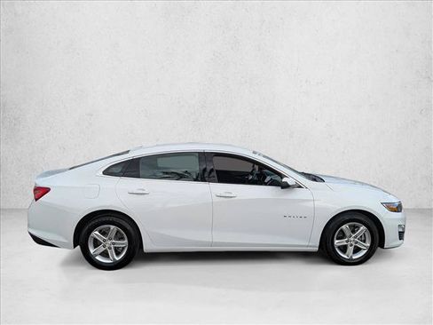 Used 2024 Chevrolet Malibu LT FWD image 4