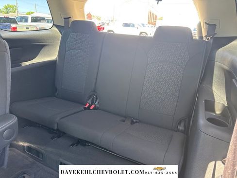 Used 2016 GMC Acadia SLE FWD image 32