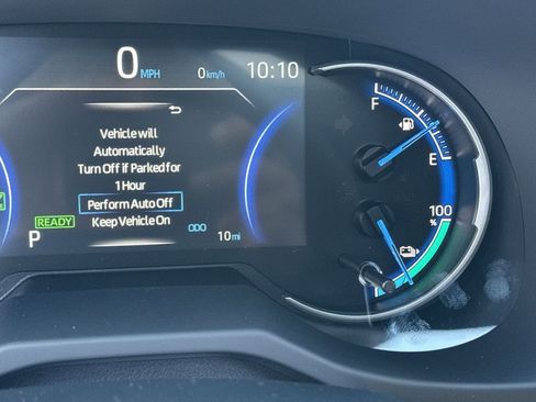 New 2025 Toyota RAV4 SE image 17