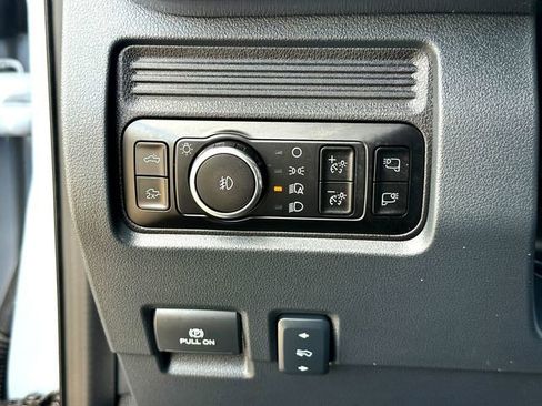 Used 2025 Ford F250 Lariat w/ Lariat Ultimate Package image 14