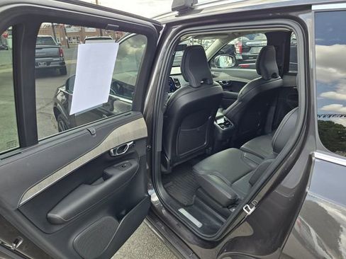 Used 2023 Volvo XC90 B6 Ultimate w/ Protection Package Premier AWD/4WD image 15