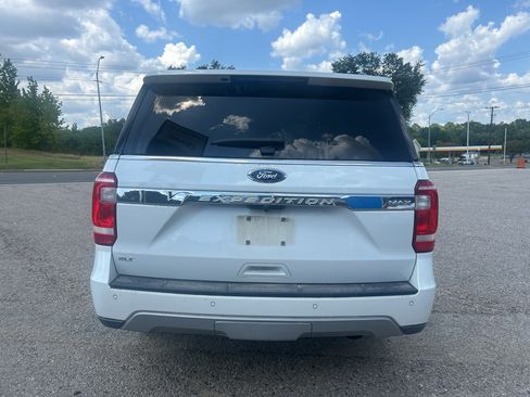 Used 2020 Ford Expedition Max XLT w/ Equipment Group 202A RWD image 4