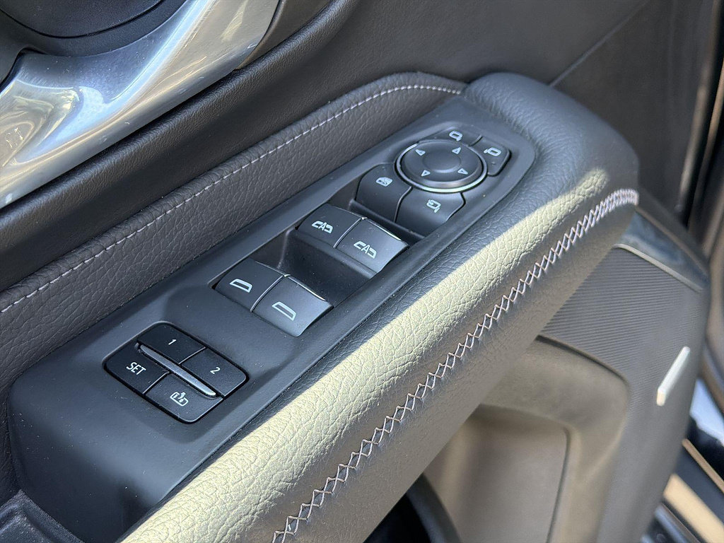 Used 2024 GMC Yukon Denali AWD/4WD image 22