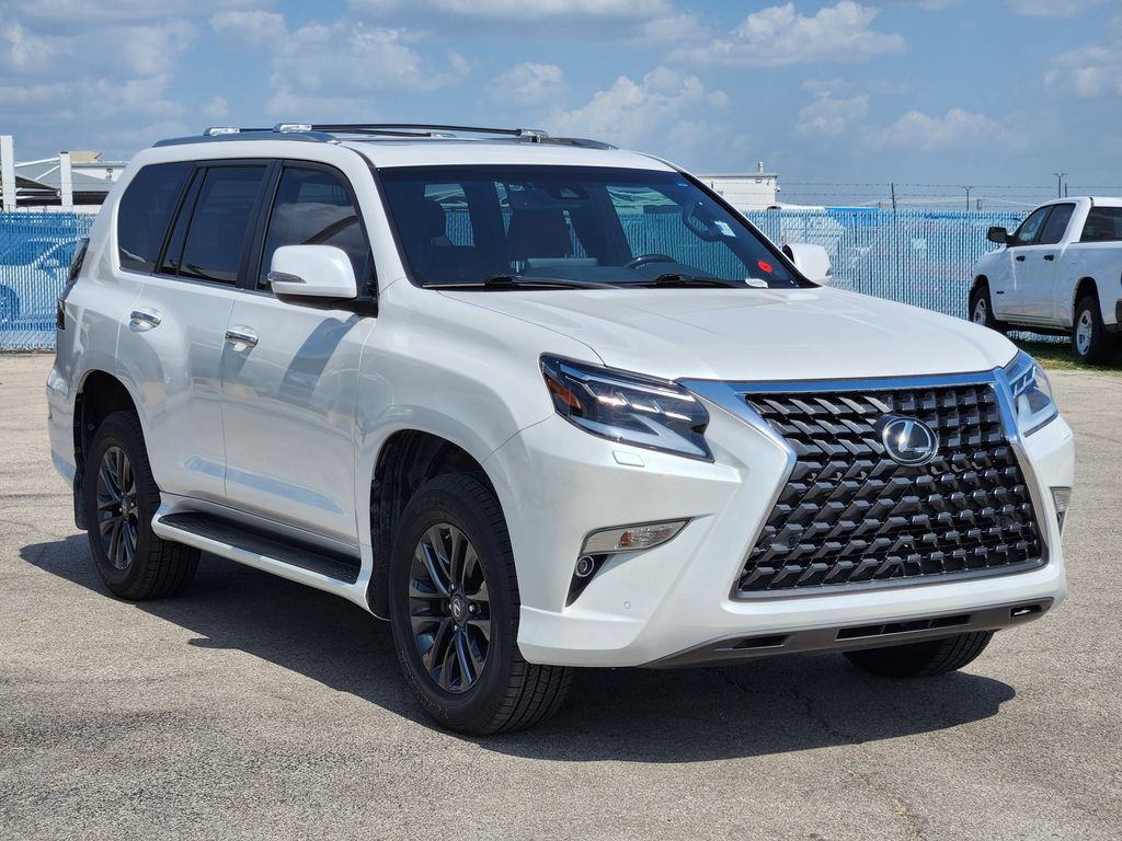 Used 2023 Lexus GX 460 Premium w/ Premium Package AWD/4WD image 3
