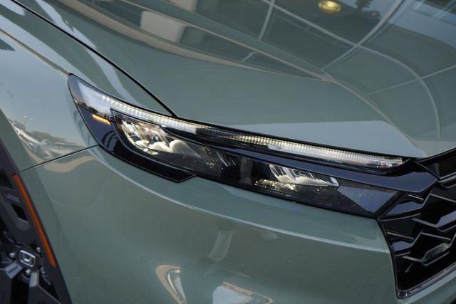 Used 2026 Honda CR-V TrailSport image 12