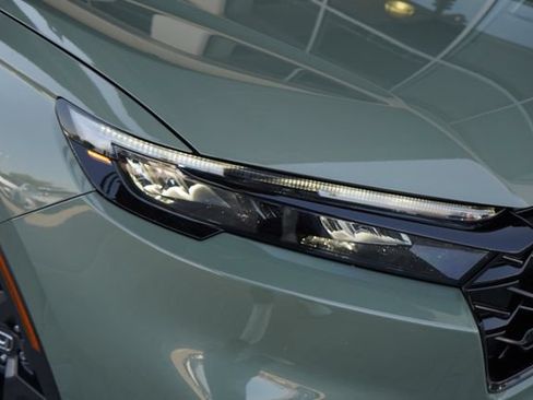 Used 2026 Honda CR-V TrailSport image 12