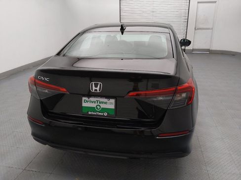 Used 2022 Honda Civic LX image 7