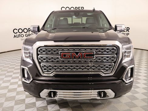 Used 2022 GMC Sierra 1500 Denali w/ Denali Premium Package image 9