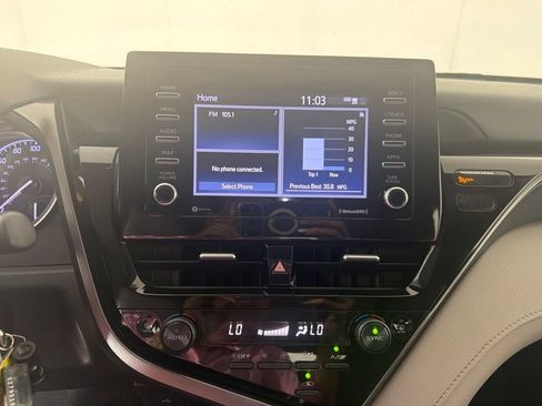 Used 2024 Toyota Camry LE FWD image 19