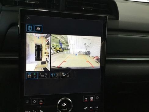 New 2027 GMC Terrain AT4 w/ Technology Package II AWD/4WD image 26
