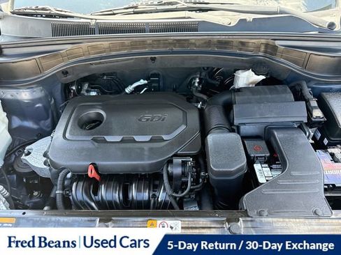 Used 2017 Hyundai Santa Fe Sport w/ Cargo Package AWD/4WD image 32