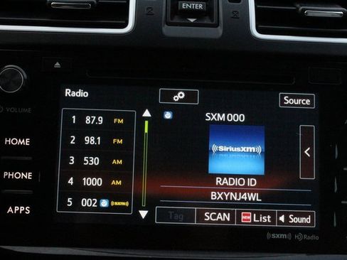 Used 2018 Subaru Forester 2.5i Premium w/ All-Weather Package image 31