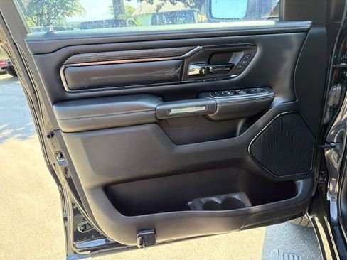 Used 2023 RAM 1500 Limited w/ Body Color Bumper Group AWD/4WD image 17