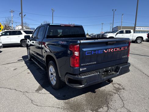 Used 2022 Chevrolet Silverado 1500 Custom image 5
