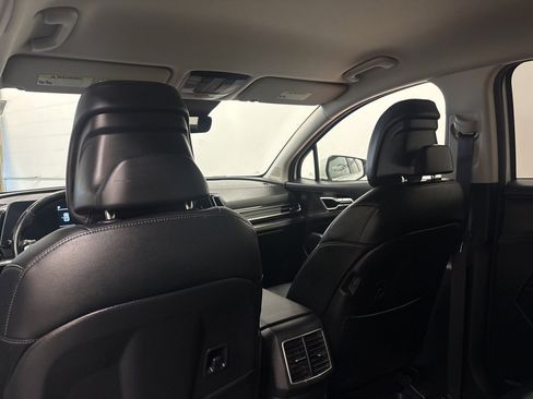 Used 2023 Kia Sportage EX image 13