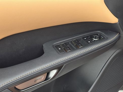 Certified 2025 Lexus RX 350 Premium w/ Accessory Package (Z1) image 9