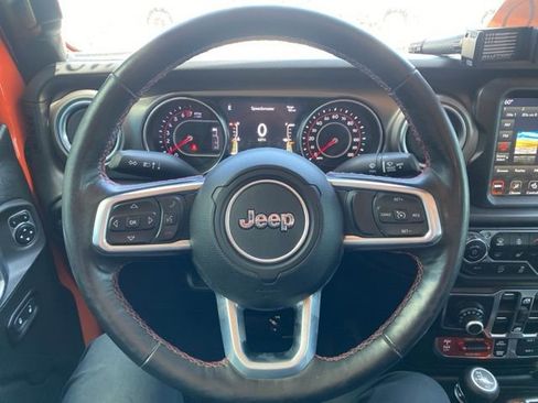 Used 2020 Jeep Gladiator Rubicon AWD/4WD image 13