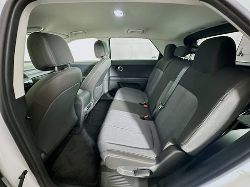 Used 2024 Hyundai Ioniq 5 SEL image 27