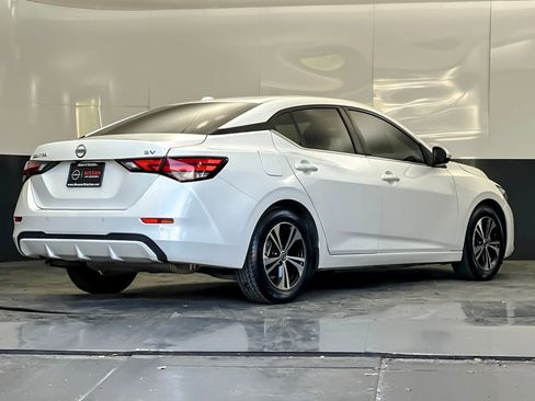 Used 2022 Nissan Sentra SV w/ Trunk Package FWD image 3