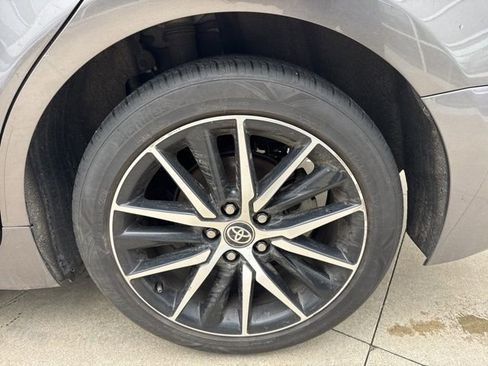Used 2023 Toyota Camry SE image 12