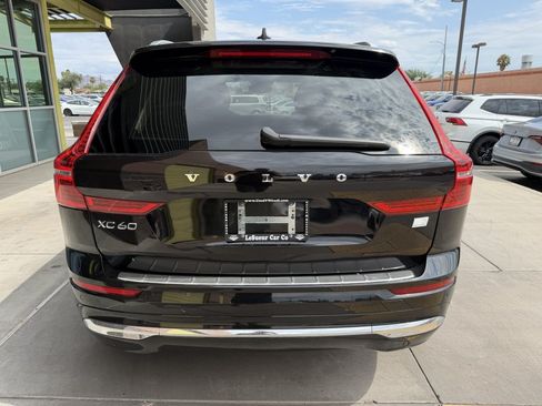 Used 2022 Volvo XC60 T8 Inscription w/ Advanced Package AWD/4WD image 13