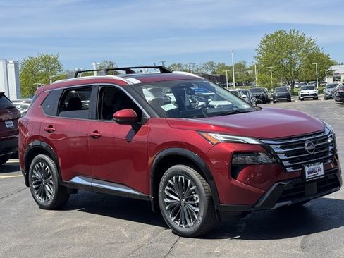 New 2026 Nissan Rogue SV AWD/4WD image 2