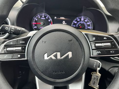 Used 2024 Kia Forte LXS image 24