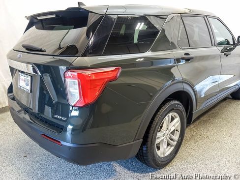 Certified 2023 Ford Explorer 4WD image 9