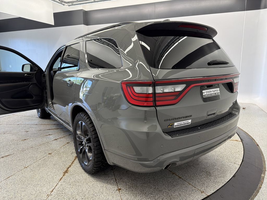 Used 2022 Dodge Durango R/T w/ Hemi Orange Plus Package AWD/4WD image 8