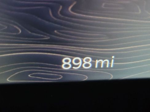 Used 2025 Jeep Grand Cherokee Altitude image 5