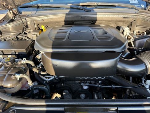 Used 2020 Jeep Grand Cherokee Laredo image 18