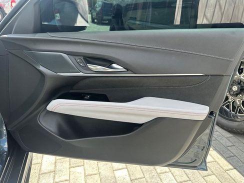 Used 2022 Cadillac CT4 V Blackwing w/ Carbon Fiber 1 Package image 26