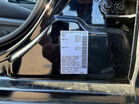 Used 2024 Nissan Altima 2.5 SV image 6