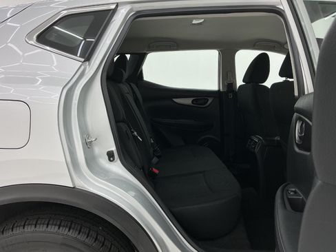Used 2021 Nissan Rogue Sport S AWD/4WD image 21
