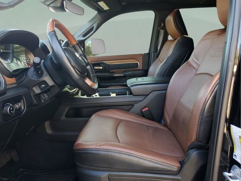 Used 2019 RAM 3500 Limited image 17