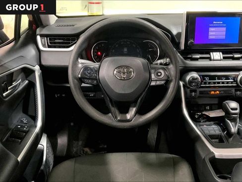 Used 2023 Toyota RAV4 XLE w/ Convenience Package image 6