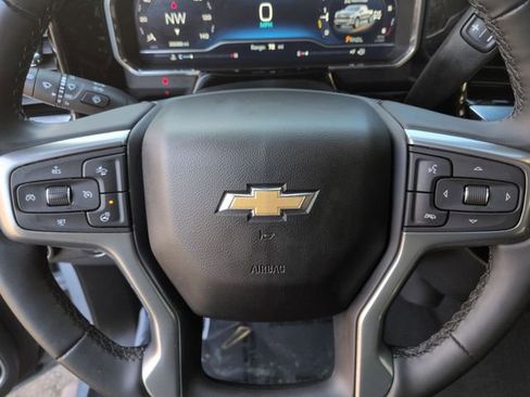 Used 2024 Chevrolet Silverado 1500 LT image 11