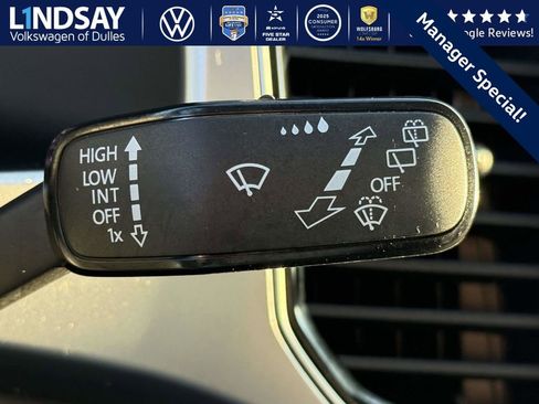 Used 2019 Volkswagen Atlas SEL Premium image 24