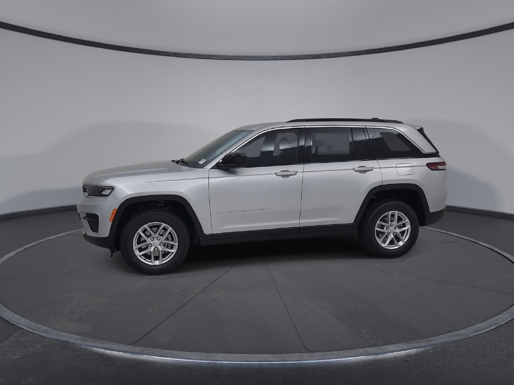 New 2026 Jeep Grand Cherokee Laredo X AWD/4WD image 8