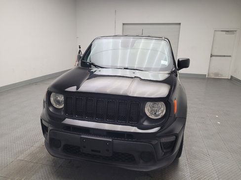 Used 2020 Jeep Renegade Sport image 15