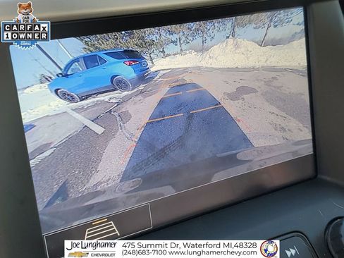 Certified 2020 GMC Acadia SLT w/ LPO, Floor Liner Package image 17