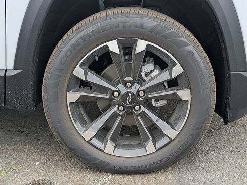 New 2026 Chevrolet Equinox RS w/ Safety and Technology Package FWD image 6