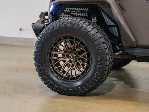 Used 2024 Jeep Wrangler Unlimited Rubicon 392 image 11