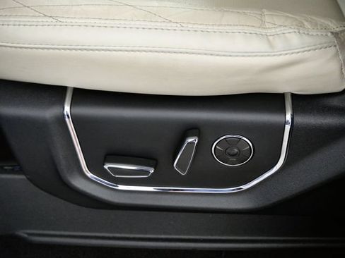 Certified 2021 Ford Expedition Platinum AWD/4WD image 18