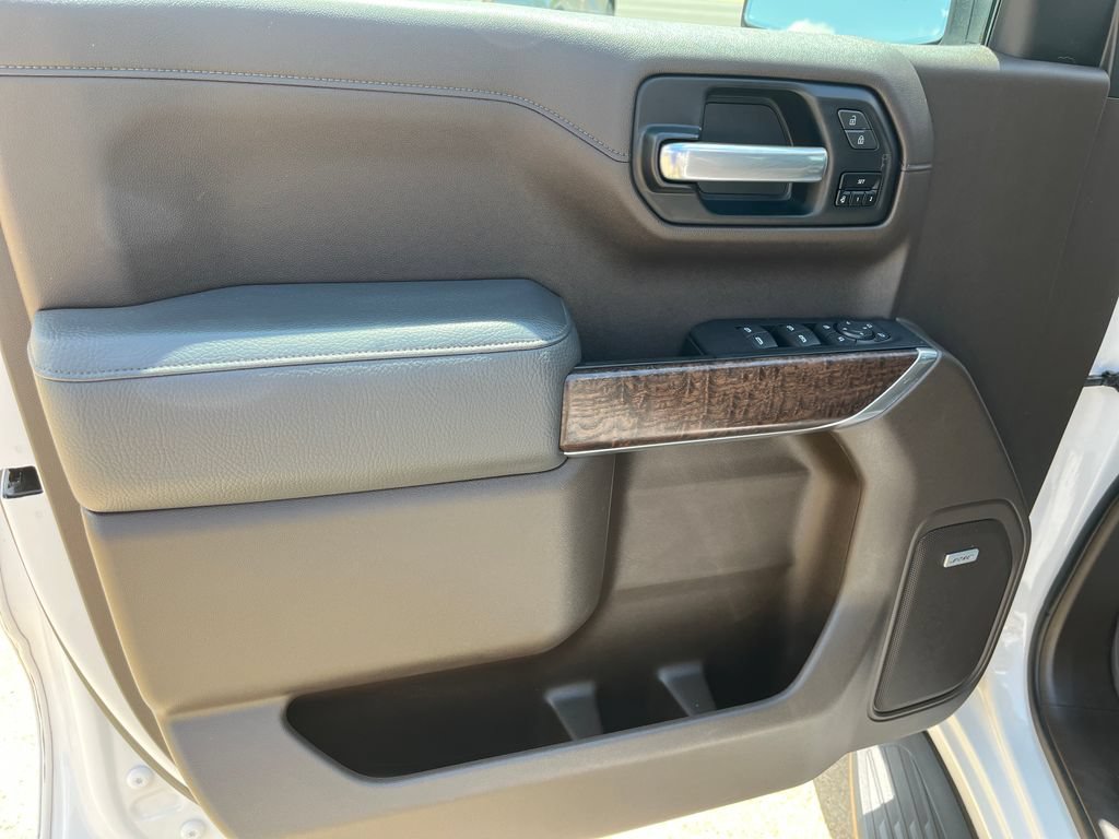 Used 2020 GMC Sierra 1500 Denali w/ Driver Alert Package II AWD/4WD image 12