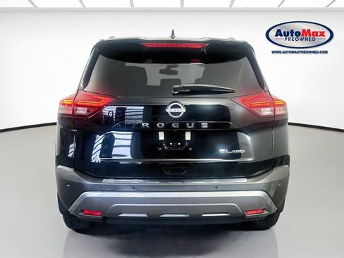 Used 2023 Nissan Rogue SL AWD/4WD image 8