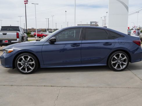 Used 2025 Honda Civic Sport Touring image 5