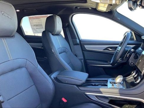 New 2025 Jaguar F-PACE R-Dynamic S image 12