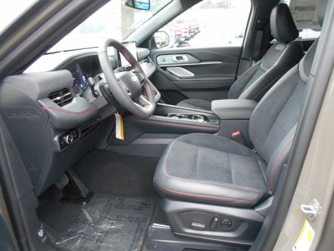 New 2026 Ford Explorer ST w/ Sun And Sound Package image 28